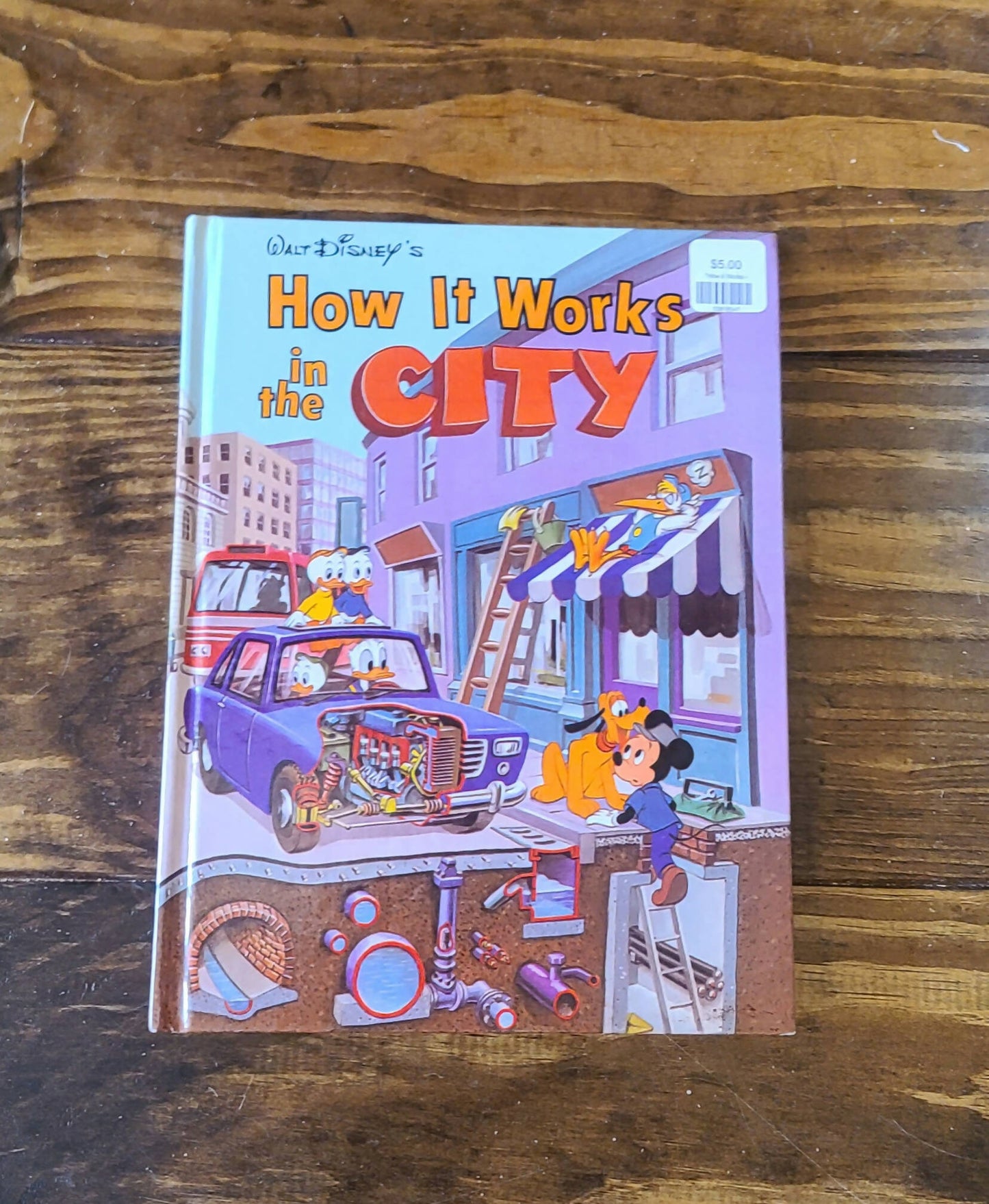 "How it Works - City" Book